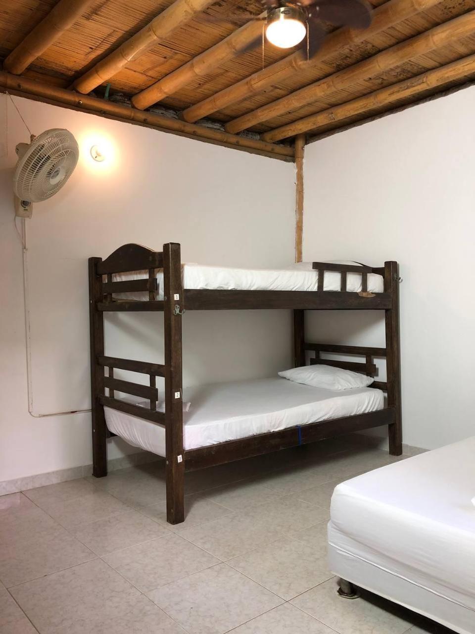 La Tortuga Hostel Taganga Luaran gambar
